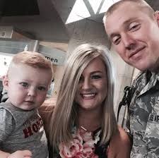 Lincoln woman honored for her work as a military spouse mentor
