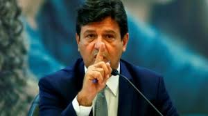 17 de julho de 2020. Ministro Da Saude Comeca A Ser Queimado