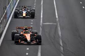 What's behind McLaren's fresh A-B F1 team angst?