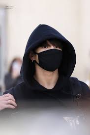 Cara menggambar anime cewek pake masker howtodrawanime caramenggambaranime. Koleksi Terbaru Foto Jungkook Pakai Masker Ideku Unik