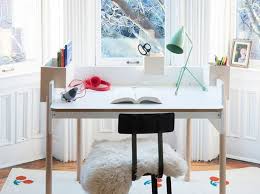 Ce lit mezzanine avec rangement et bureau trouvera sa place aussi bien dans un studio d étudiant que dans une chambre d ado. Quel Bureau Pour La Chambre D Un Ado
