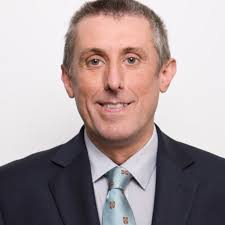 Peter Hollands's Instagram, Twitter & Facebook