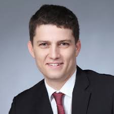 Zertifizierter bewertungssachverständiger aber sie sind sich nicht sicher, ob sie die immobilie selbst anbieten oder über einen makler verkaufen sollen? Benedikt Koch Immobilien Asset Manager Vr Bank Rhein Sieg Eg Xing