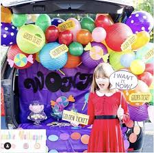 Halloween, round ups tagged with: 101 Creative Halloween Trunk Or Treat Ideas From The Dating Divas