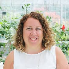 Kendra Petersen's Instagram, Twitter & Facebook