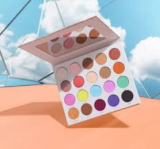 Maddie Ziegler Just Released A Summer Makeup Collaboration With Morphe Glitter Magazine
