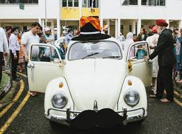 Some people don't want to change a thing about the interior of their car. 11 Creative Wedding Car Decorations You Ll Love Her World Singapore