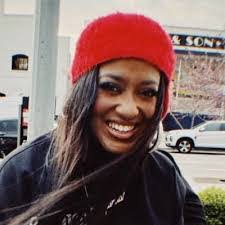 Lacrisha Byrd's Instagram, Twitter & Facebook