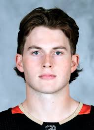 Player photos for the 2018-19 Swift Current Broncos at hockeydb.com