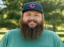 Braden Dexter's Instagram, Twitter & Facebook