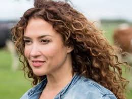 We did not find results for: List 140 Most Beautiful Dutch Actresses
