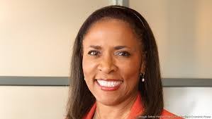 Angela Oneill's Instagram, Twitter & Facebook