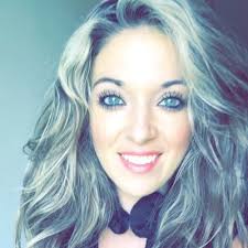 Amber Stoneman (@ambroshia01)