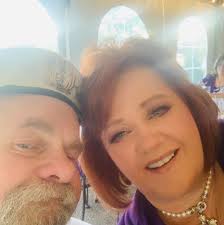 Alright guys…here's how to make the perfect latke in my opinion…remember to  wring out as much water from the potatoes and onion and make sure your oil  is hot….Happy Hannukah!