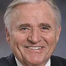 25 years later, sky is still the limit as Metropolitan Club sticks to its  mission to 'Bridge the Bridges'