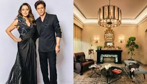 Shah rukh khan celebrates eid 2019 with fans at 'mannat' in mumbai ▻ subscribe to bollywoodlife shahrukh khan lifestyle 2020, wife, income, son, house, daughter, cars, family, biography& net worth disclaimer : Shah Rukh Khan And Gauri Khan Open Their Delhi House For People The Star Wife Gives