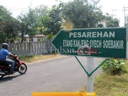 Pjalanan syekh subakir adalah seorang ulama yang berasal dari persia. Banyak Petilasan Syech Subakir Seorang Penjelajah Bagian 2 Kumparan Com