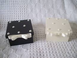 Caixinha De Mdf Para Lembrancinha De Casamento Caixa Preta Perola No Elo7 Florise Artes 4cd474 Caixa Mdf Decorada Caixa Mdf Caixas Decoradas
