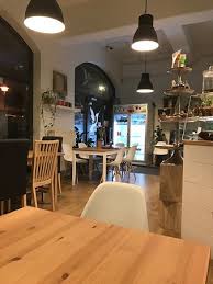 Before starting any diet plan, you should consult. Tolles Ambiente Und Beste Und Einzigartige Low Carb Kuche Picture Of Cafe Simply Keto Berlin Tripadvisor