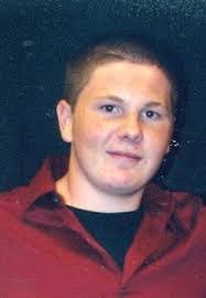 Faye Castle's Instagram, Twitter & Facebook