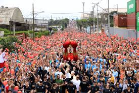 Procissão Solene reúne multidão nas ruas de Paranaguá no ponto alto da 212ª Festa do Rocio