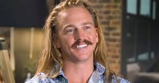 Exclusive: Cameron confirms he's got a new girlfriend and reveals the  couple are set to go travelling together 'for about a year' : r/MAFS_AU