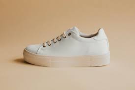 Download Premium Illustration Of Single Psd White Canvas Sneakers 2606703 In 2020 White Canvas Canvas Sneakers Clothing Mockup