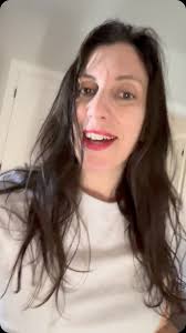 #red #redlips #lipstick #fyp #foryou #selfcare #trending #selfcarethreads  #parenting #foryoupage #entrepreneur #fypシ #entrepreneurship #fyp #foryou  #foryoupage💙