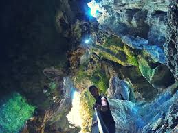 Yang membuat unik adalah bentuk gua dari situs arkeologi. Jalan Jalan Bro On Twitter Goa Batu Cermin Labuan Bajo Ntt Jalanjalanbro Http T Co Xzlcv9nx8e