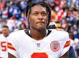DeAndre Hopkins Deletes Post About NFL Future - Athlon Sports