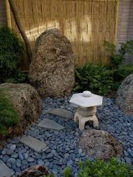 33 Beautiful Rock Garden Landscaping Ideas Rockgarden Gardenlandscaping Gardenidea Small Japanese Garden Japanese Garden Small Front Yard Landscaping Ideas