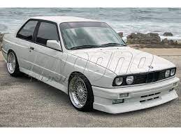 Full carbon bodykit with bumpers sideskirts m tech look for e30 (fits: Bmw E30 Saturn Wide Body Kit