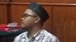 Scopri ricette, idee per la casa, consigli di stile e altre idee da provare. Tendang Kaki Pak Rt Di Pos Satpam Christian Diseret Ke Pengadilan Suara Jatim
