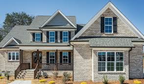 Our exclusive 100% full service warranty means that no job is complete until you are completely satisfied. Triangle Brick Company Harper Creek Understated Elegance Brick Exterior House House Exterior Exterior Brick