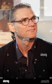 Jesse Cook's Instagram, Twitter & Facebook