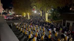 Sonora High Golden Regiment Band delights the crowd at the 40th Annual  Sonora Christmas Parade