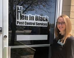 Looking for pest control mumbai price to get rid of pest infestation in mumbai? Down To Business Pest Control Company Tackles Naperville S Rodent And Insect Problems Chicago Tribune