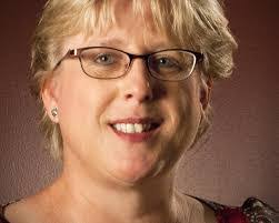 Leila Lyons's Instagram, Twitter & Facebook