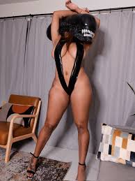 Ahqua ebony dildo session