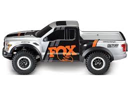Ford f 150 raptor 2017 however uk customers that want a right hand drive version of the raptor can pay 36000 to have it converted by sutton bespokes specialist programme. Traxxas 2017 Ford Raptor F150 Xl 5 2wd Fox Edition Trx58094 1 Fox