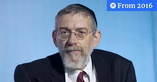 Rabbi Melchior Receives Prestigious International Peace Prize