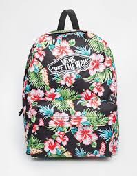 Choisissez parmi les dernières tendances de la mode masculine à des prix abordables chez asos aujourd'hui. Vans Realm Backpack In Black Hawaiian Print At Asos Com Cartera Vans Mochilas Vans Mochila De Moda