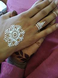 احلى رسومات حنة على الجسم للعروسة 😋 حنة سودانية / رسومات حنه / صور حنه / حنة رقيقة / صور حنة هنديةعناصر المقالة1 احلى رسومات حنة على الجسم للعروسة 😋 حنة سودانية / رسومات حنه / صور حنه / حنة رقيقة / صور حنة هندية1.1 احلى. Ø±Ø³ÙˆÙ…Ø§Øª Ø­Ù†Ø© Ø³ÙˆØ¯Ø§Ù†ÙŠØ© Ø§Ø­Ù„Ù‰ ÙˆØ§Ø­Ø¯Ø« Ù†Ù‚Ø´Ø§Øª Ù„Ù„Ø¬Ø³Ù… Ù‡Ù„ ØªØ¹Ù„Ù…