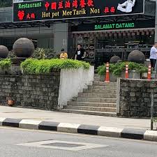 Embedded within the 'golden triangle' of kuala lumpur , wisma mpl is located approximately 150meters from kuala lumpur 's notable landmark. Lan Bo Wan Hot Pot Mee Tarik Chinese Muslim Kuala Lumpur Kuala Lumpur