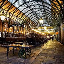 Chiara On Instagram Apple Market London Market Photographic Light Lets Go Classic Tonight In Coventgarden Covent Garden London Instagram