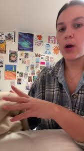 Alicia Viney's Instagram, Twitter & Facebook