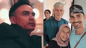 Tapi apalah daya, dia tidak bisa melawan kehendak tuhan. Telepon Terakhir Adik Ipar Bcl Ashraf Kini Terkuak Aishah Sinclair Tercekat Saat Cerita Tak Habis Halaman All Tribun Jatim