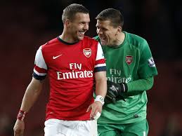 Lustige bilder von mädchen aus dem ganzen internet. Wojciech Szczesny Plaudert Anekdoten Uber Mesut Ozil Lukas Podolski Co Aus Watson