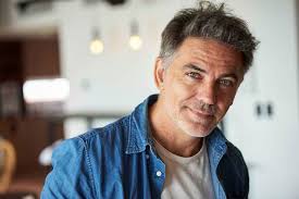 Wendy's lowers profit expectations after financing transaction but raises  share buyback program by $150 million