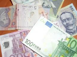 Schimbați din dolari sua în lei românești utilizând convertorul nostru valutar. Cum Sa Ti Pastrezi Economiile La Banca Pentru A Evita Surprizele Neplacute Lei Euro Sau Dolari Incont Stirileprotv Ro